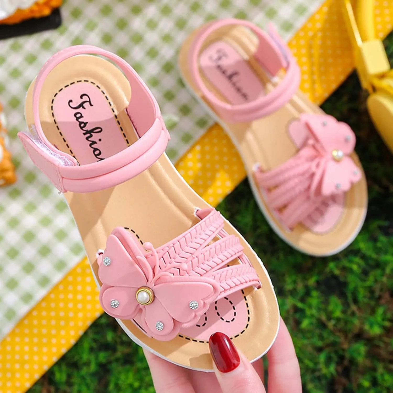 Children Girls Low Heel Dress Sandals Summer New Soft Sole Non Slip Comfortable Fashion Princess Shoes Bow Cute Summer Weeding Sandals