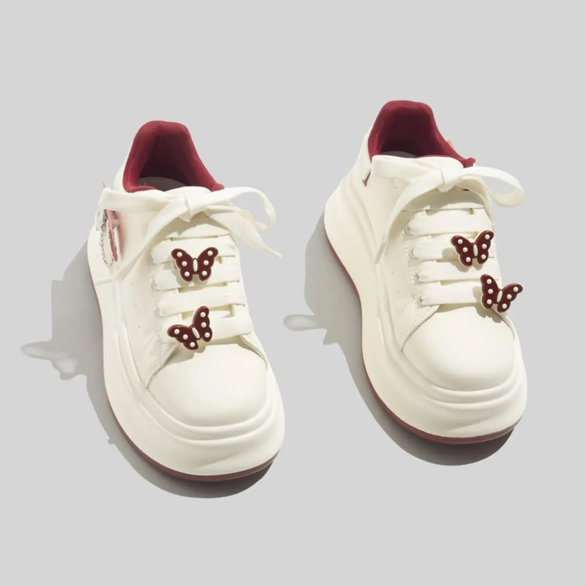 Marshmallow Chunky Sneakers Women Y2K Aesthetic Cute Butterfly Platform Shoes Height Increasing White Tennis Shoes for Girls Casual Walking