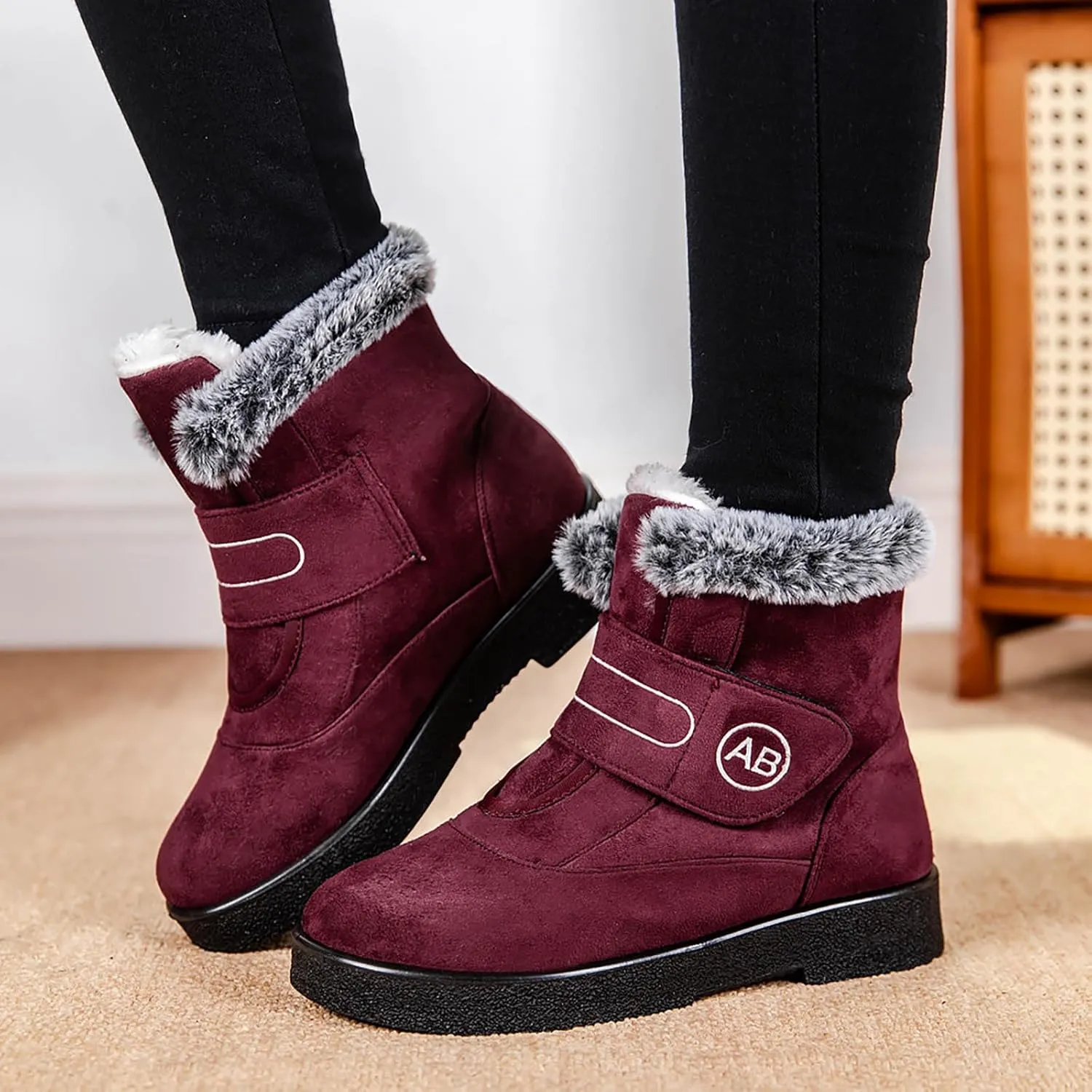 Snow Boots for Women Warm Fur Lined Ankle Boots Winter Comfy Flat Heel Booties Outdoor Waterproof Short Shoes