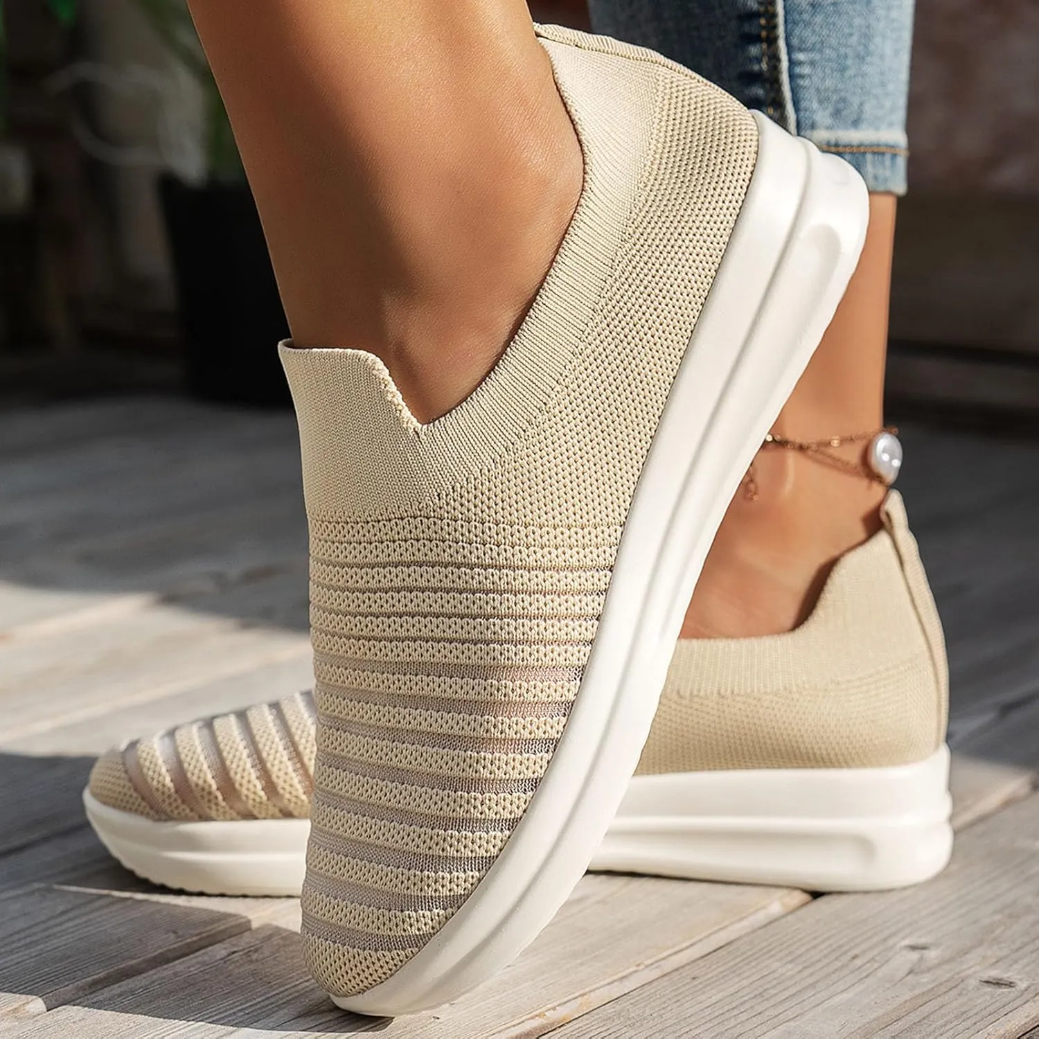 Women's Casual Slip On Shoes Low Heel Comfortable Arch Support Breathable Summer Wedges for Walking Outdoor Travel