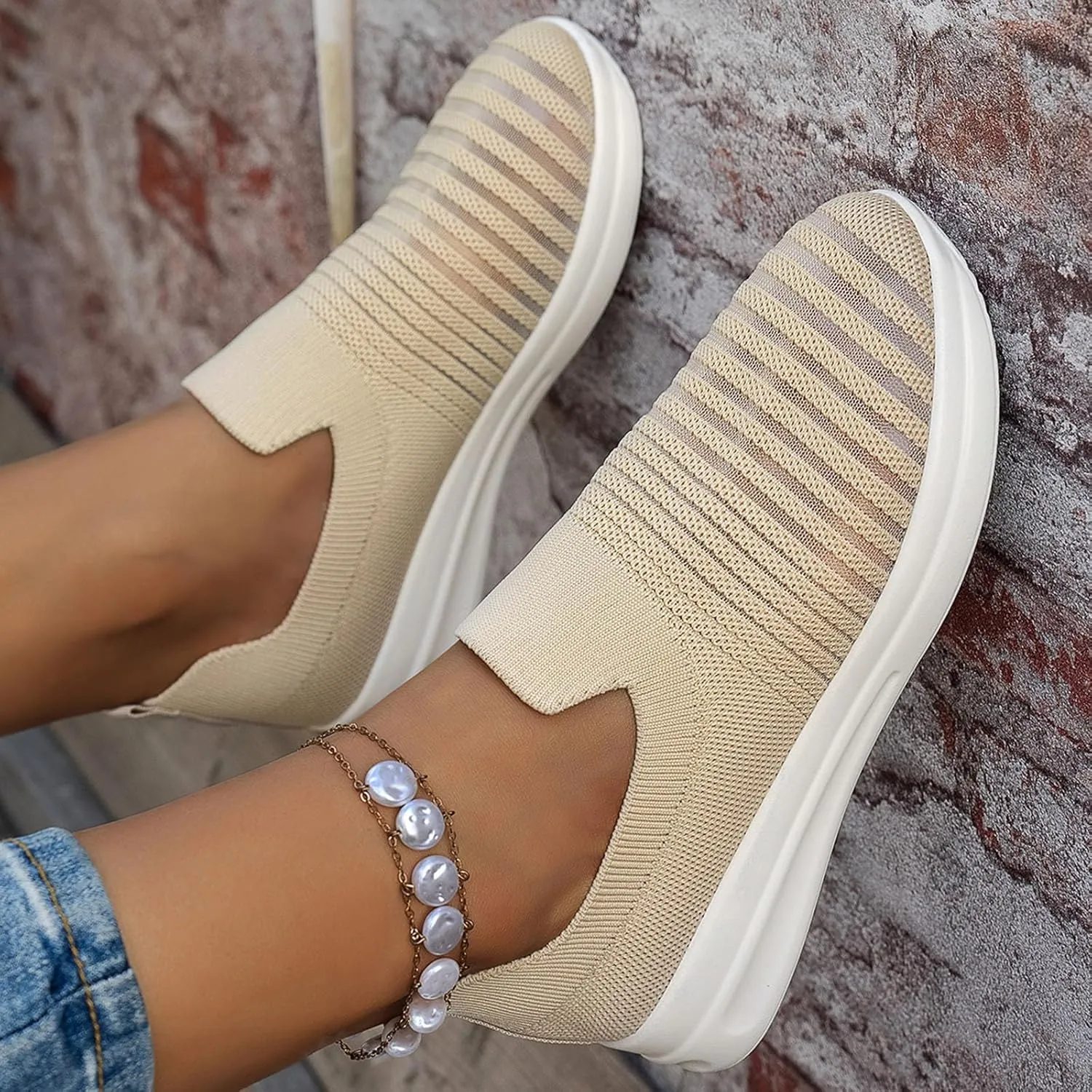 Women's Casual Slip On Shoes Low Heel Comfortable Arch Support Breathable Summer Wedges for Walking Outdoor Travel