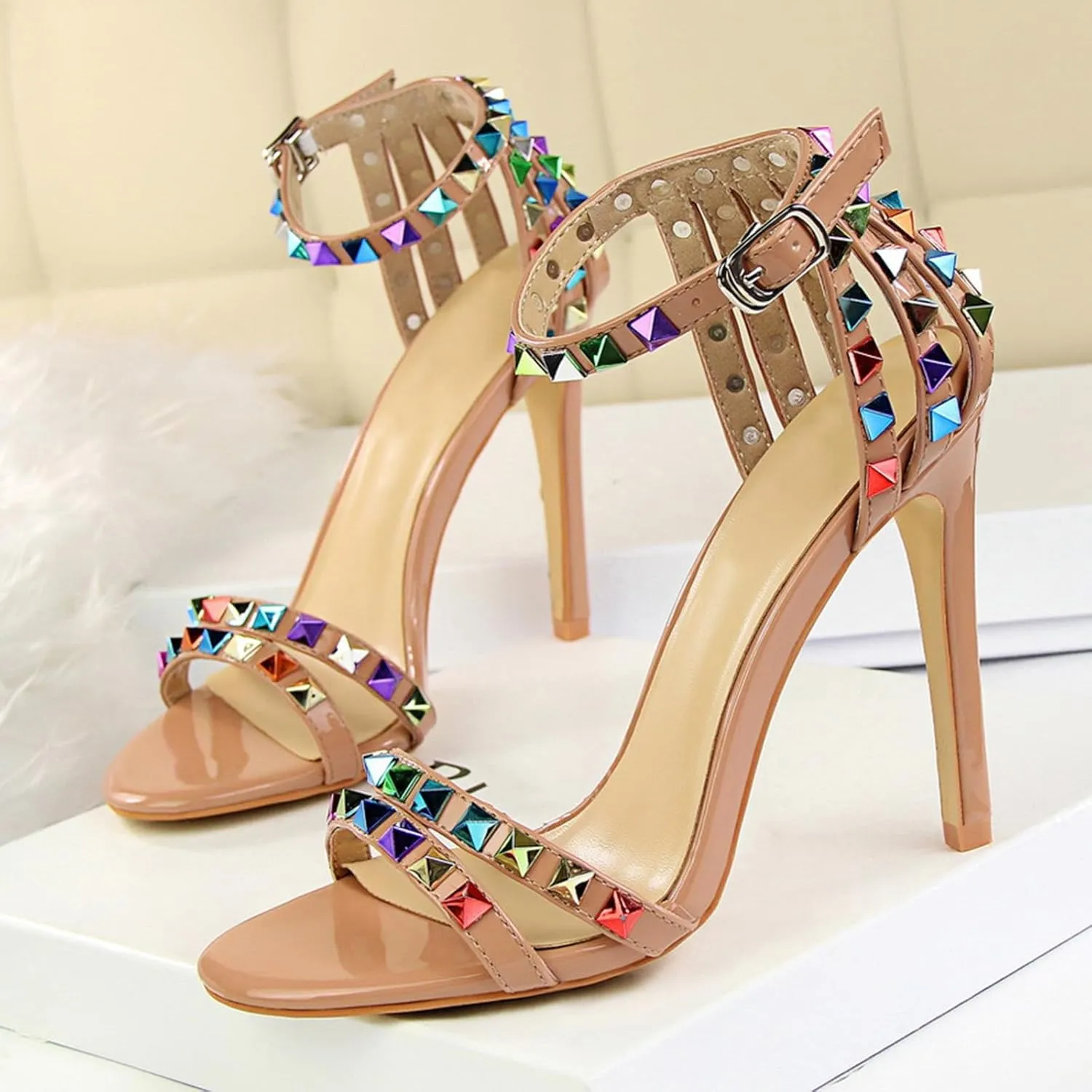 Women's Heeled Sandals Fashion Stilettos Open Shallow Mouthed Heels Sexy Nightclub Comfort Hollowed Out Strappy Dress Shoes Wedding Bridal Pumps Rivet Cutout Sandals