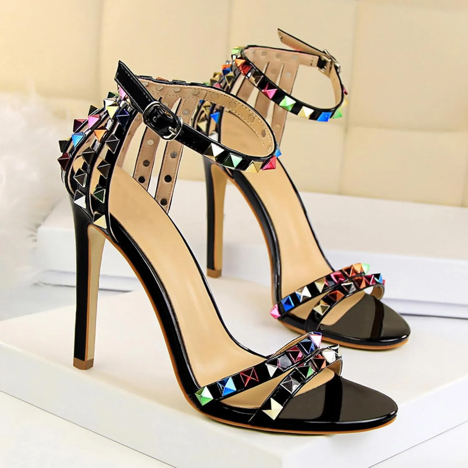 Women's Heeled Sandals Fashion Stilettos Open Shallow Mouthed Heels Sexy Nightclub Comfort Hollowed Out Strappy Dress Shoes Wedding Bridal Pumps Rivet Cutout Sandals
